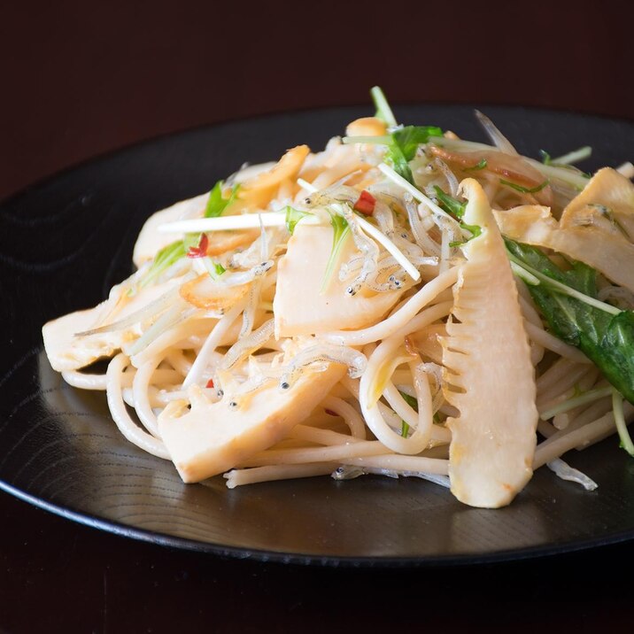 米水津湾の釜揚げしらすと筍のパスタ